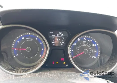 2013 Hyundai Elantra Gls z USA, uszkodzony, nr VIN KMHDH4AE3DU774989